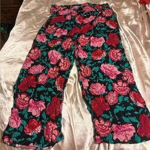 Wide leg flower pants